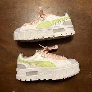 Puma women’s size 7
